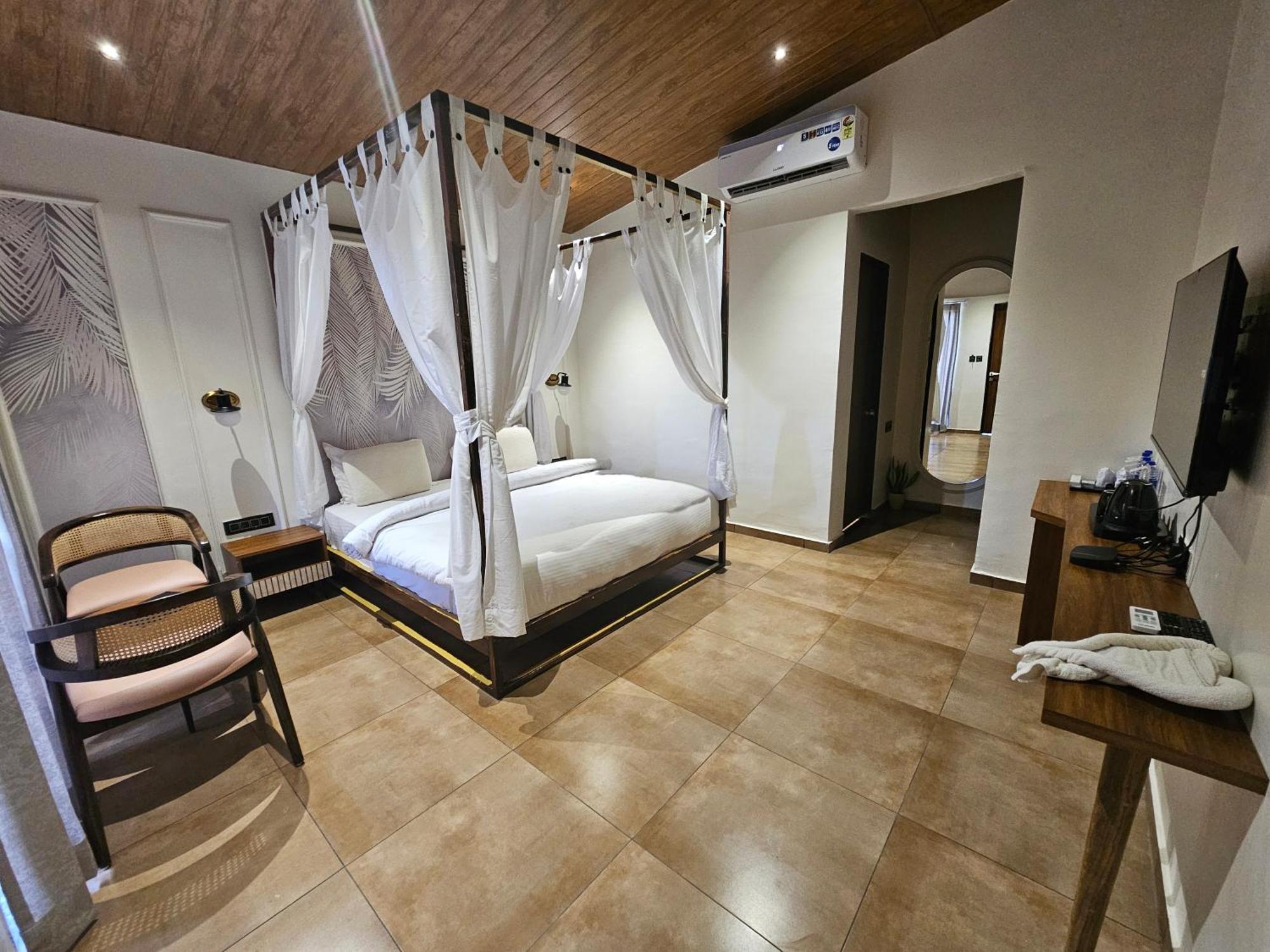 Riverview Tent Resort Kevadia Ruang foto
