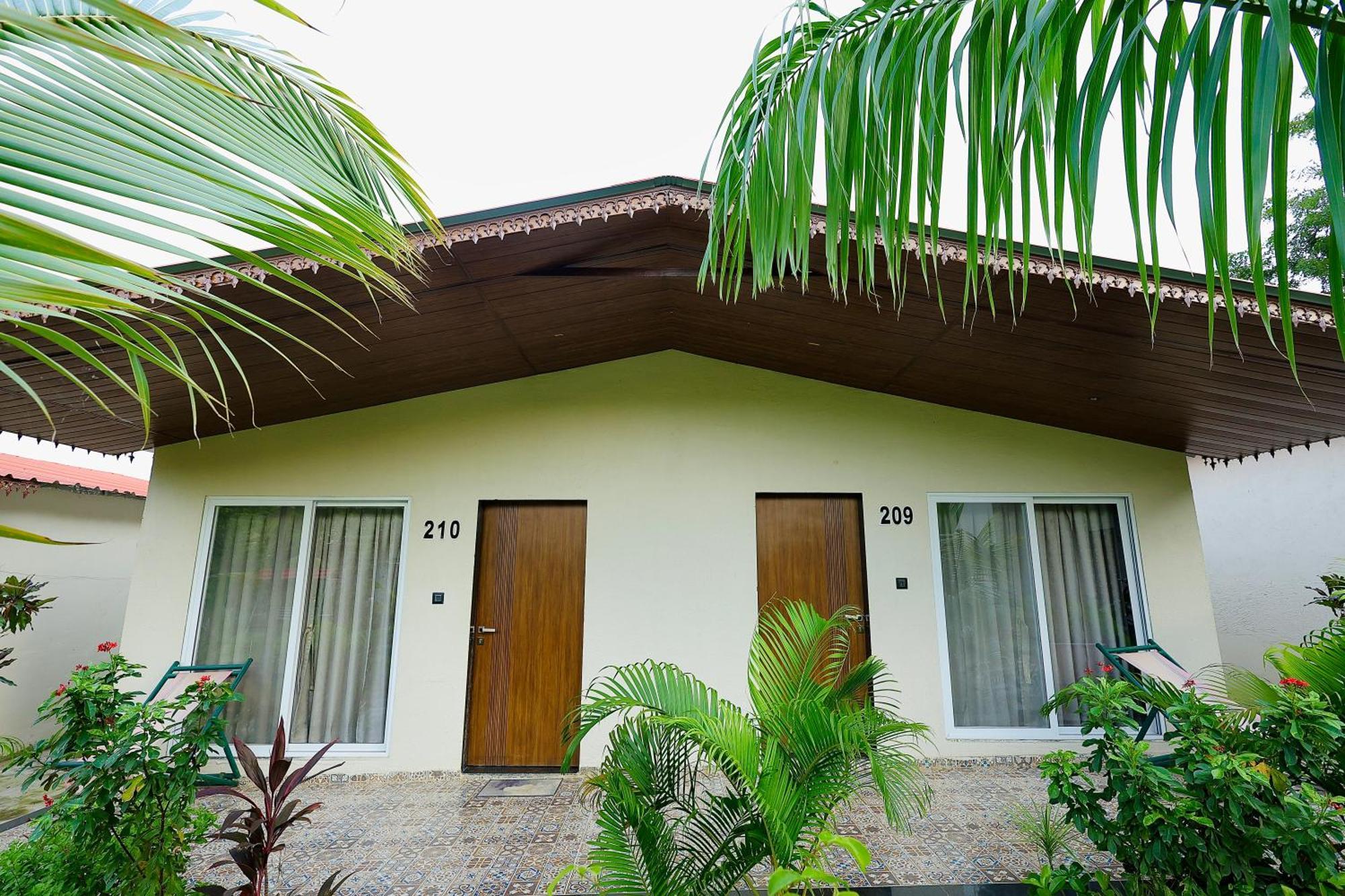 Riverview Tent Resort Kevadia Bagian luar foto