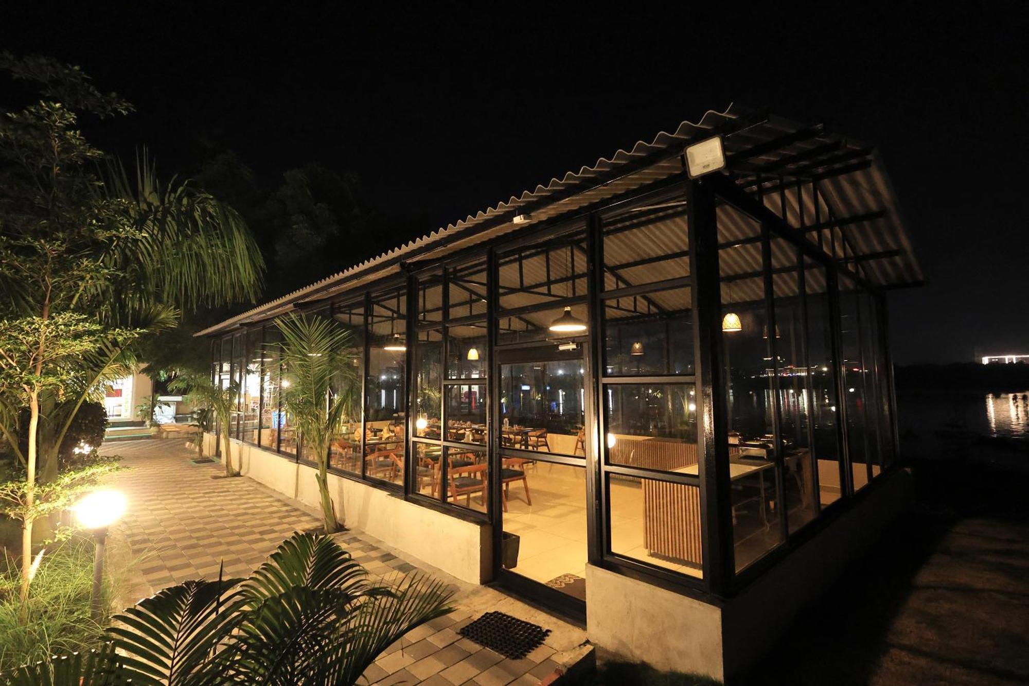 Riverview Tent Resort Kevadia Bagian luar foto