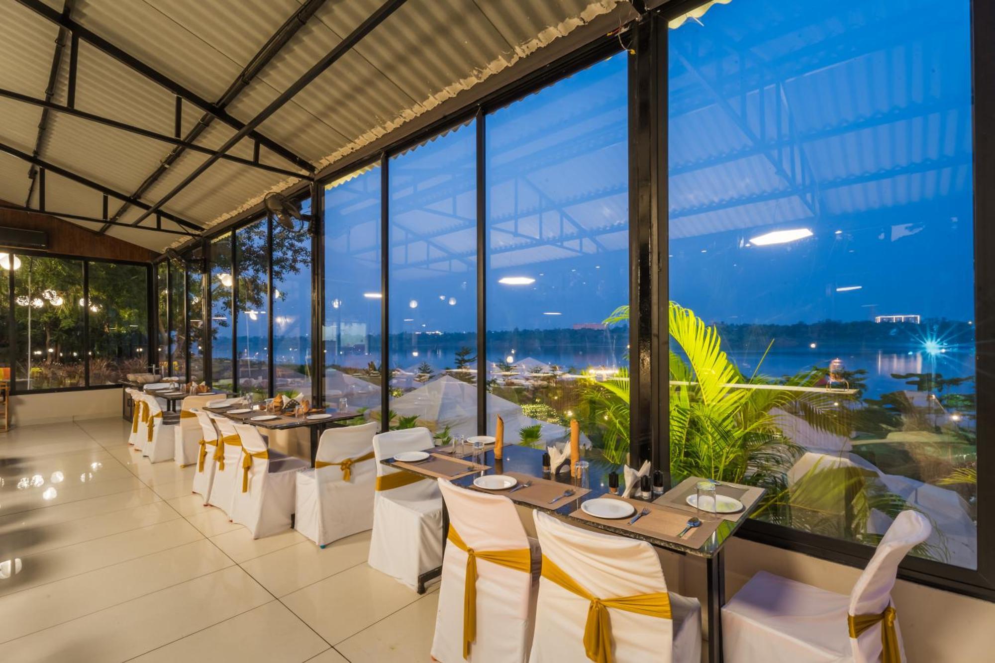 Riverview Tent Resort Kevadia Bagian luar foto
