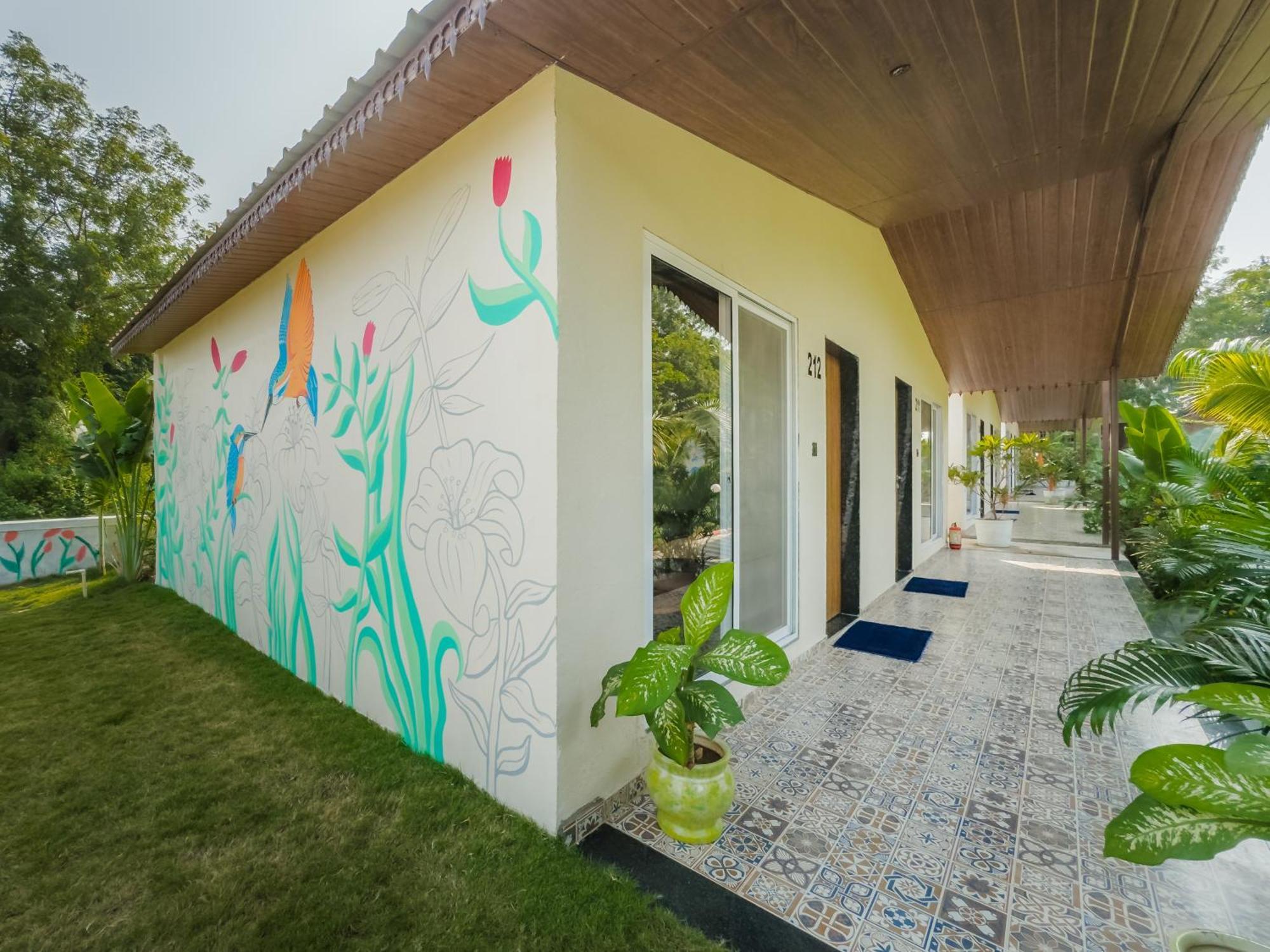 Riverview Tent Resort Kevadia Bagian luar foto