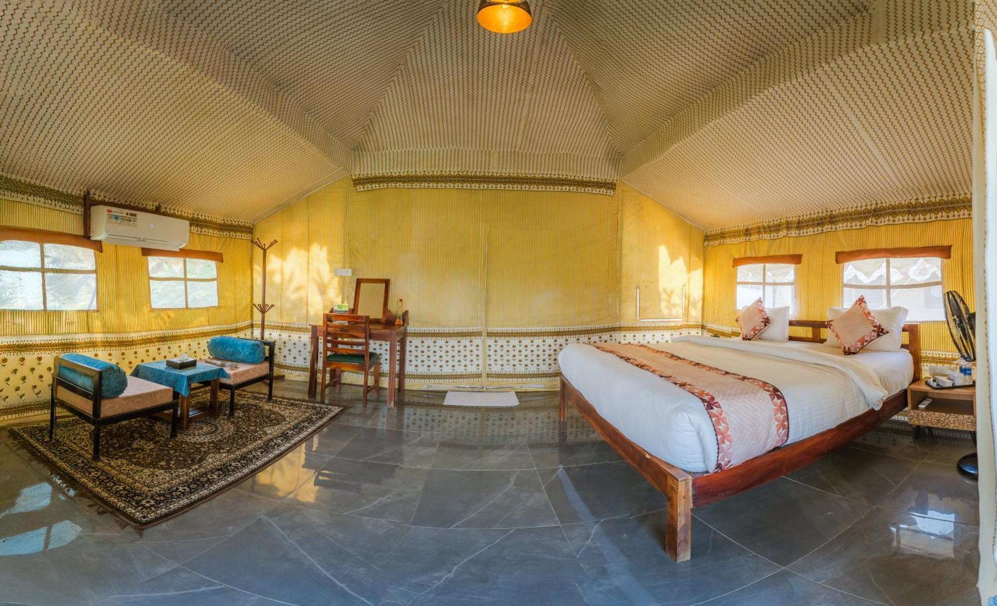 Riverview Tent Resort Kevadia Bagian luar foto